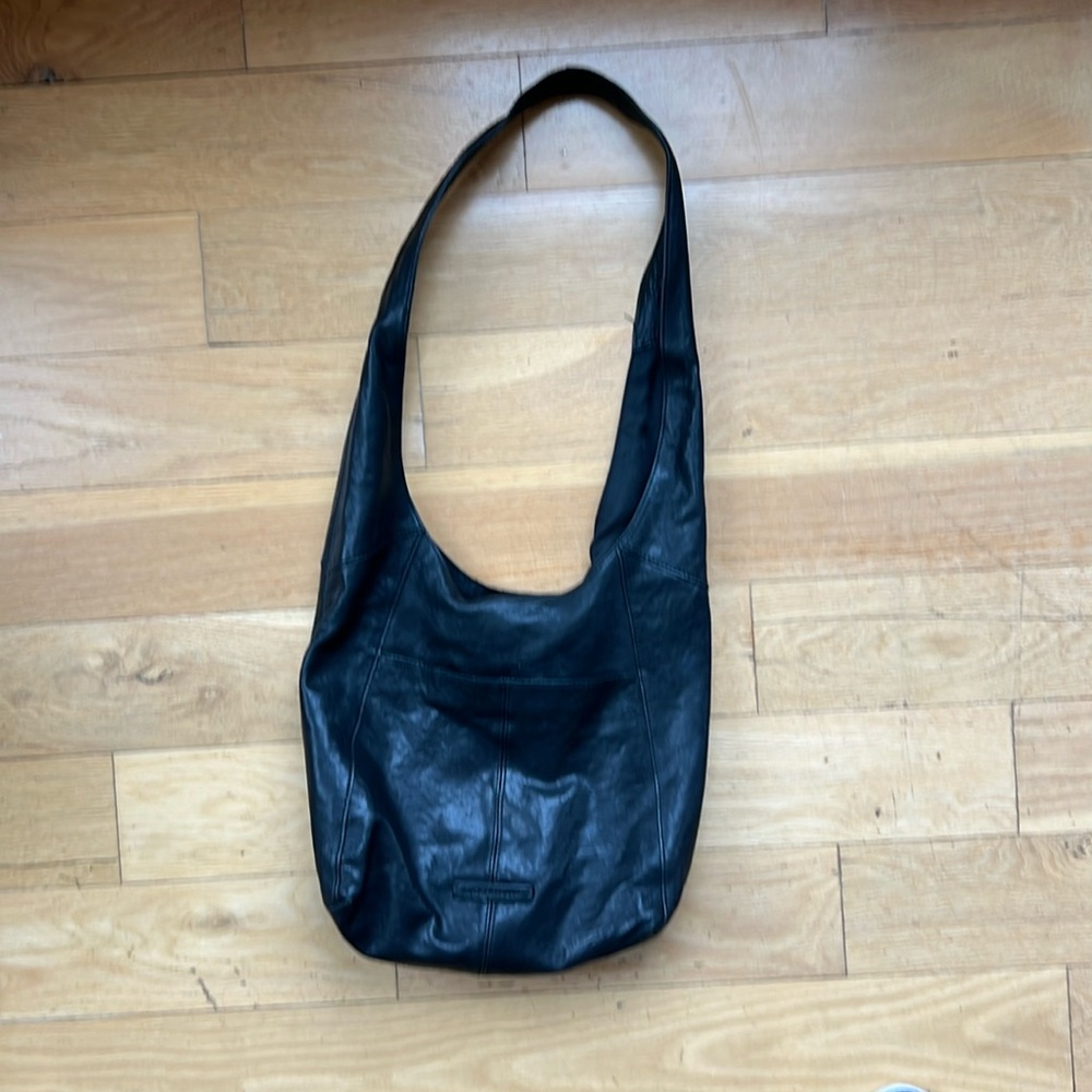 Black leather lucky Brand purse. Very gently used